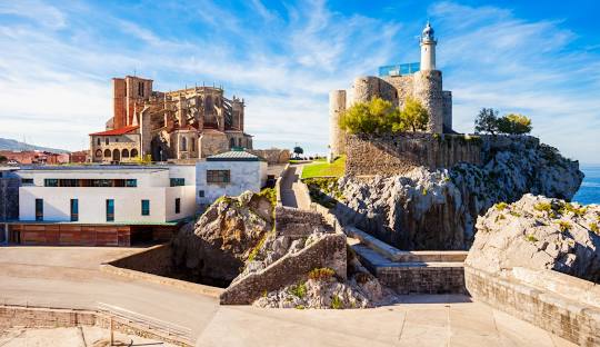 CASTRO-URDIALES EN SAN PEDRO